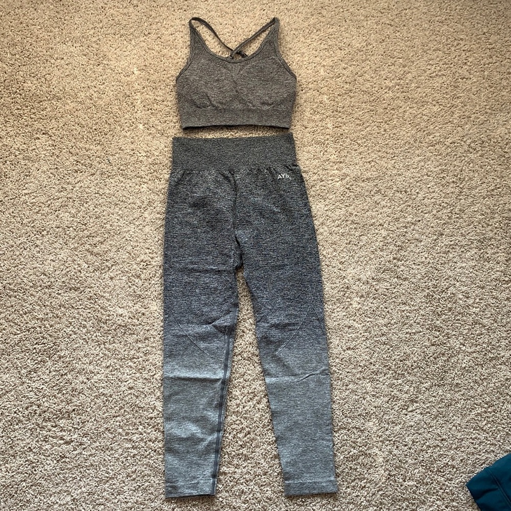 AYBL ombré grey set size small